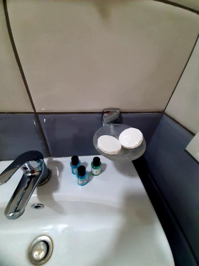Hotel Vila Giorgio Shkodër Екстериор снимка