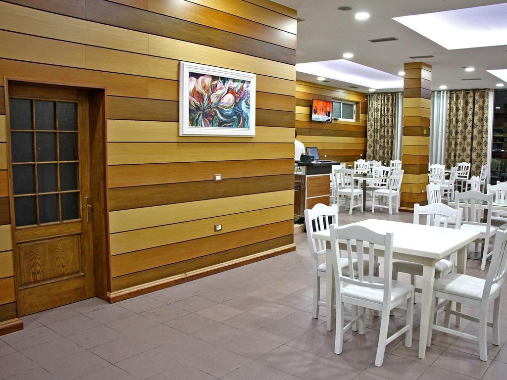 Hotel Vila Giorgio Shkodër Екстериор снимка