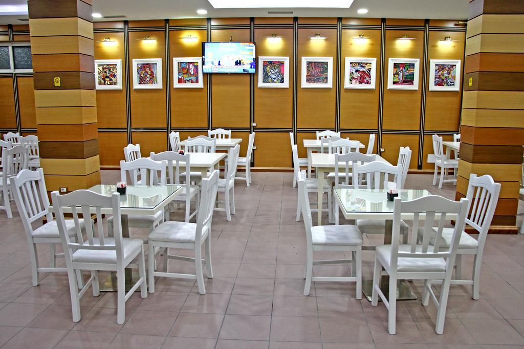 Hotel Vila Giorgio Shkodër Екстериор снимка